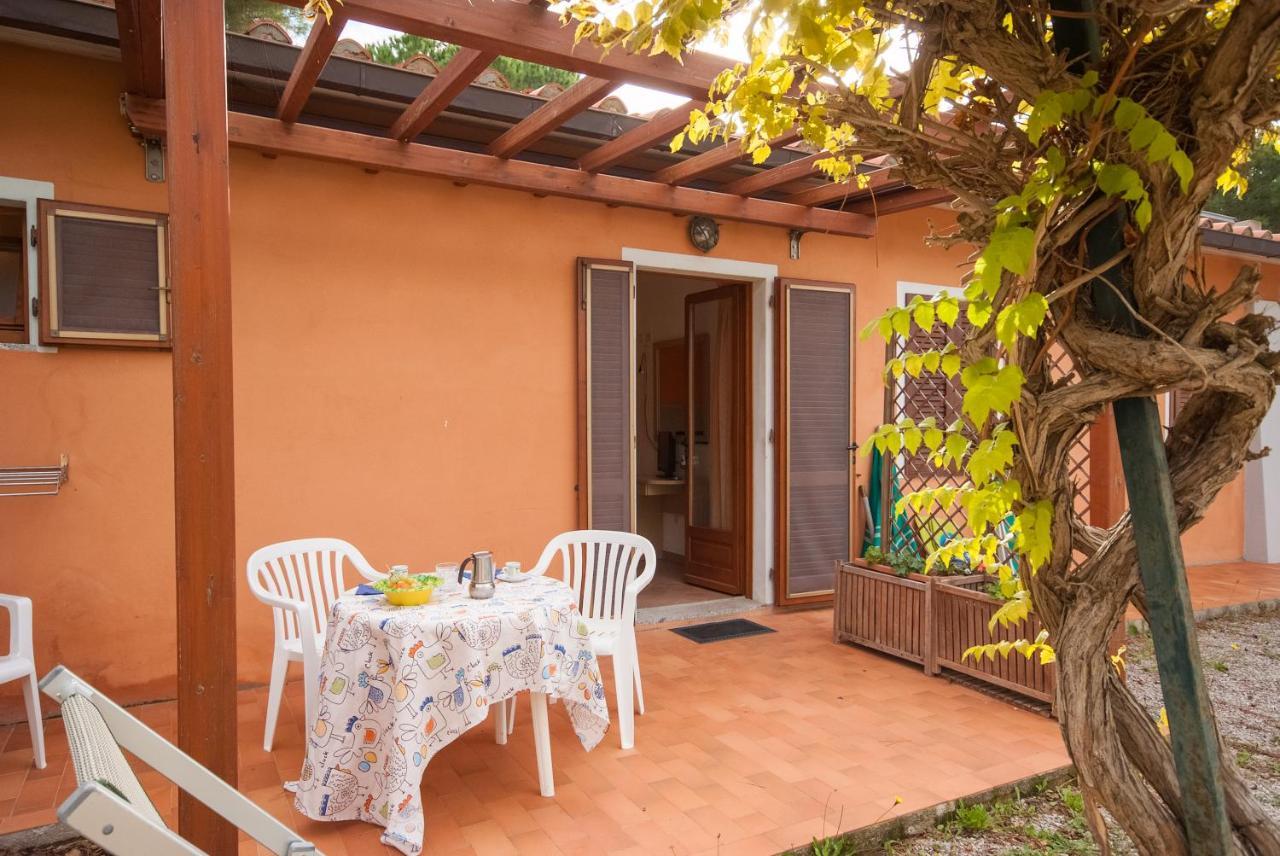 Residence Le Grazie Est Capoliveri  Exterior photo