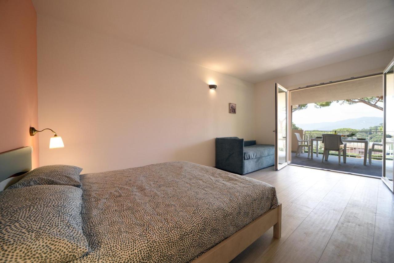 Residence Le Grazie Est Capoliveri  Exterior photo